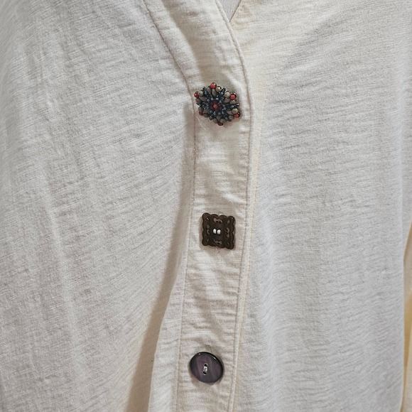 Soft Surroundings Petites Danielle Button Top Womens Sz 2X‎ Cream Sharkbite Hem - Picture 5 of 11